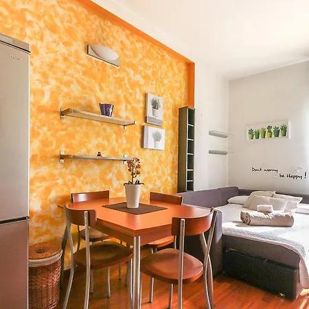 Alessia's Flat- Lorenteggio Apartman