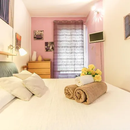 Alessia's Flat- Lorenteggio * Milan