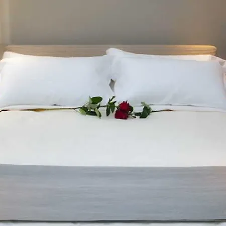 Apart Otel Allegroitalia San Pietro All'orto 6 4*