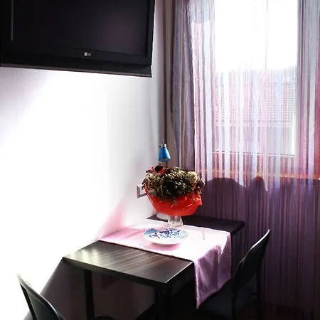 Bbmilan Oda ve Kahvaltı Milano