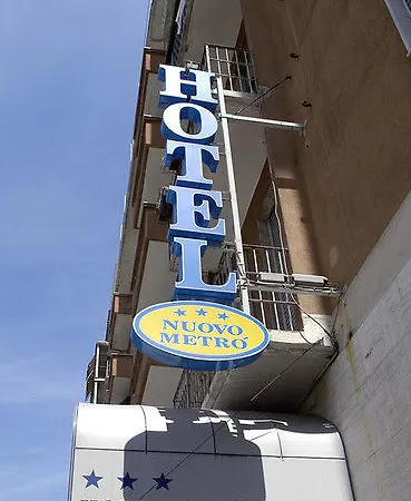 Nuovo Metrò Hotel 3*