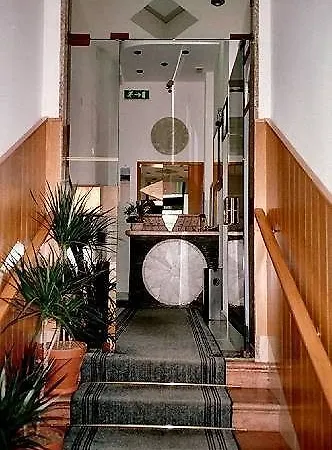 Paola Hotel Milano