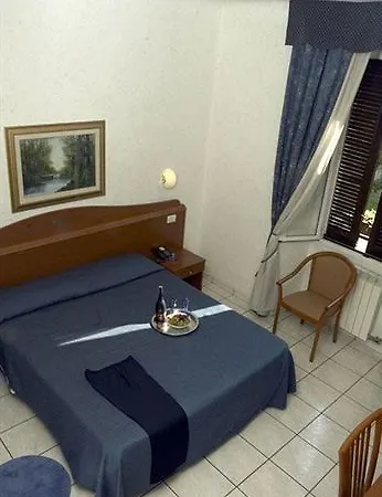 Hotel Arco 2*