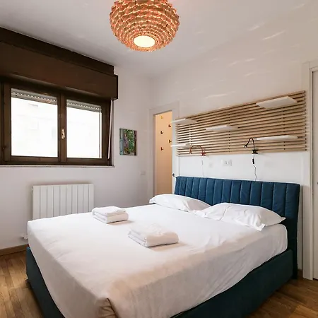 Missaglia Apartment