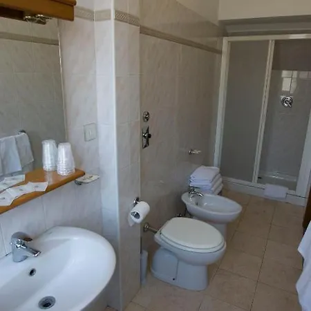 Catalani E Madrid Otel