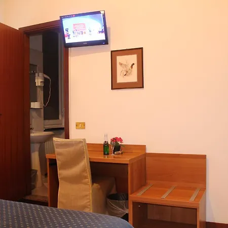 Hotel Catalani E Madrid Milan