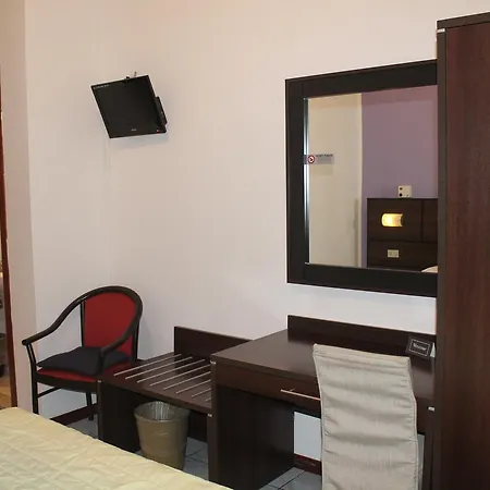 Catalani E Madrid Hotel