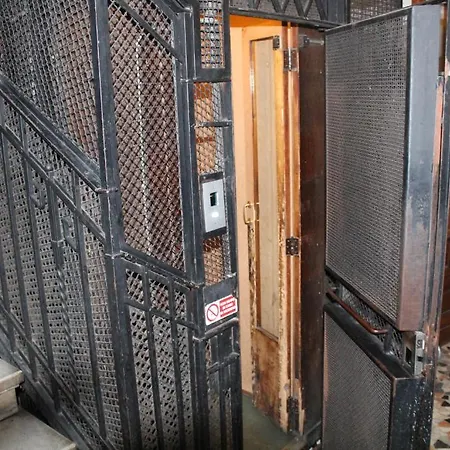 House Beatrice Gasthuis Milaan