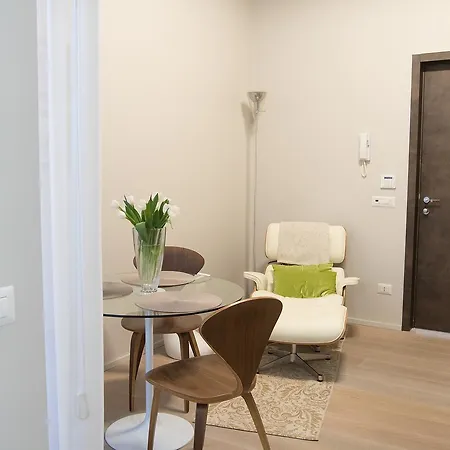 Porta Venezia Centro Hotel