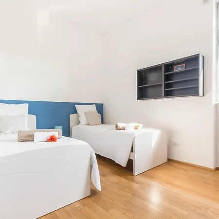 Lägenhet Alessia's Flat- L'8 E Mezzo Milano