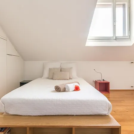 Alessia's Flat- L'8 E Mezzo Lägenhet