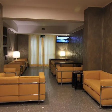 Metrò Hotel 3*
