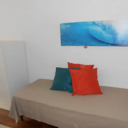 Alojamento de Acomodação e Pequeno-almoço Aldebaran Milão