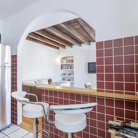 Paolo Sarpi Apartment