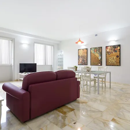 Primopiano - Rg12 Apartamento