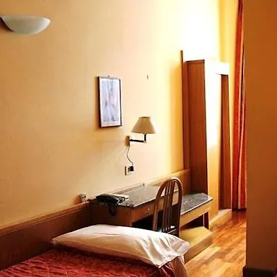 Hotel Vecchia 3*