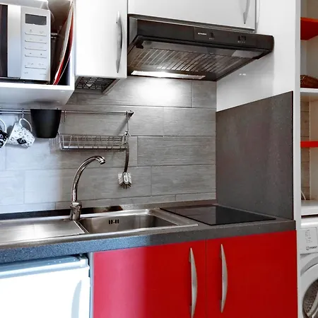 Bnbutler - Col Di Lana - Navigli - Darsena Milan