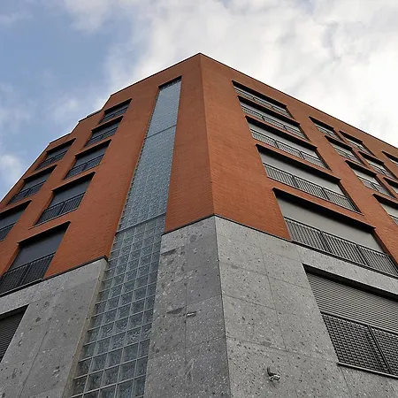 Ξενοδοχείο με διαμερίσματα Bb Isola 4*