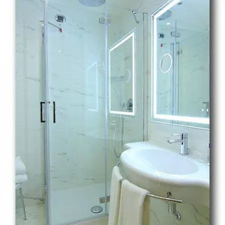 Отель Teco 3*