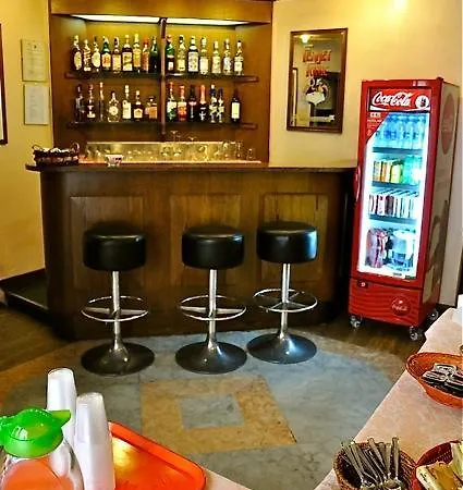 Vecchia Hotel