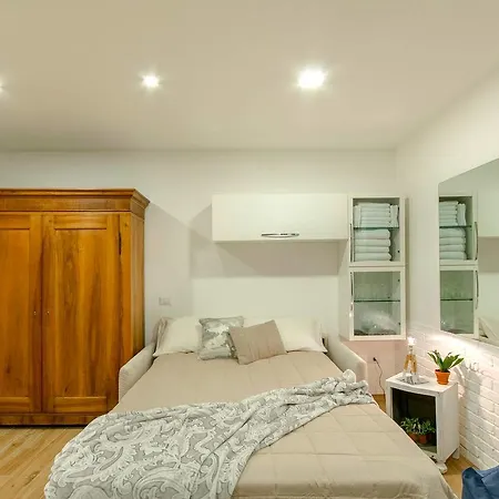 Brand New! Luxurious In Heart Of * Milan