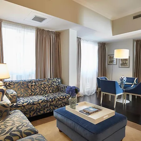 Hotel Sina De La Milano