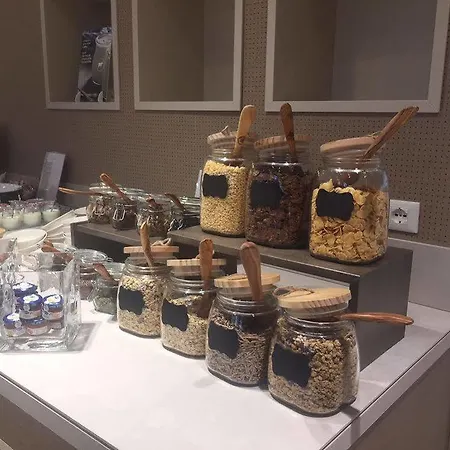 Hotel Unaway & Linea Uno Milaan