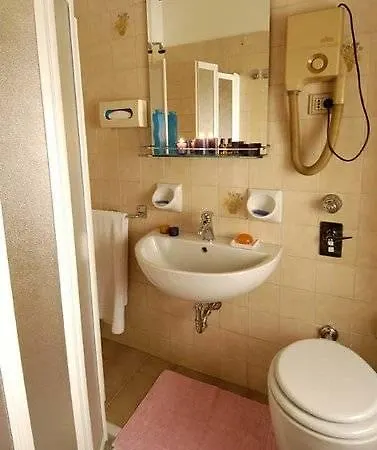Accursio 3* Milano