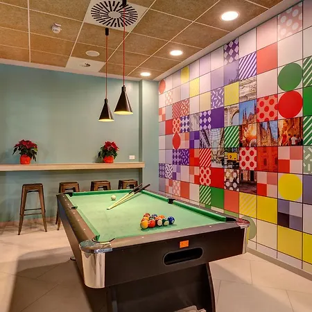 Meininger Garibaldi *