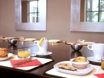 Hotel Townhouse 12
