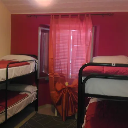 Minas 2* Milan