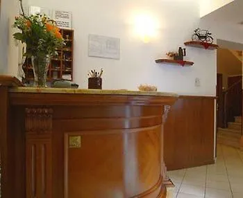 몬디알 2* 밀라노