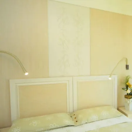 Hotell Vienna 3*