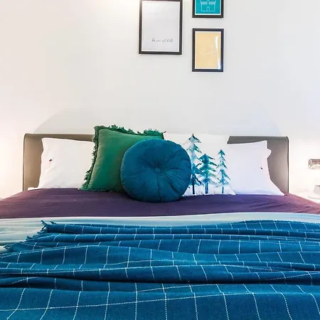 Apartamento Hintown Duomo Via Baracchini Milán
