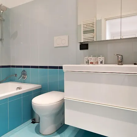 Italianway-saffi 6 Daire *