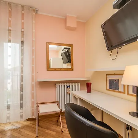 Beautiful Close To Naviglio Grande, M2 *