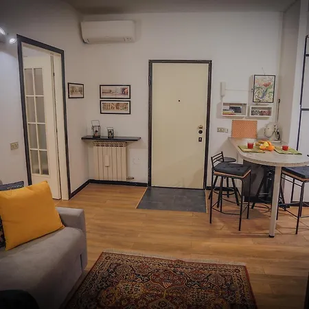 Casa Rebecca In Moscova * Milan