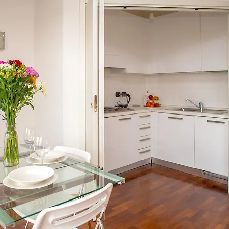 Apartment Bocconi University Flat Milan