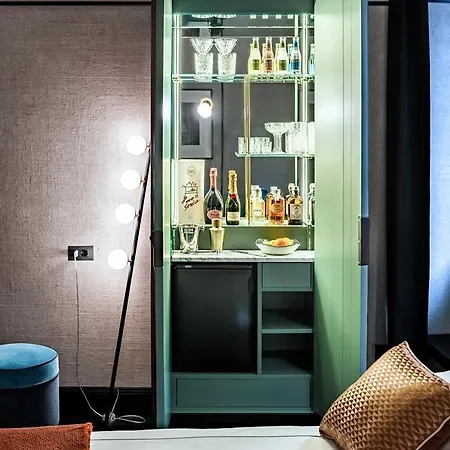 Pandenus Brera ميلان