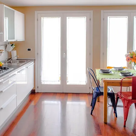 דירה Urban Penthouse *