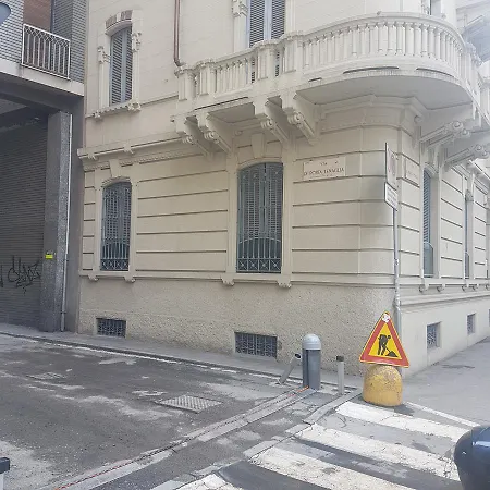 Brera Relais Alojamento de Acomodação e Pequeno-almoço Milão