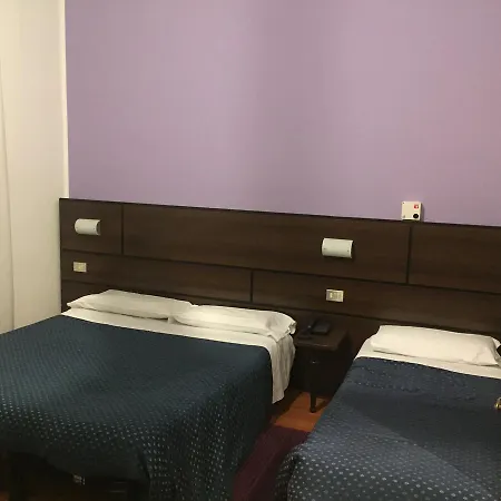 Hotel Catalani E Madrid Milan