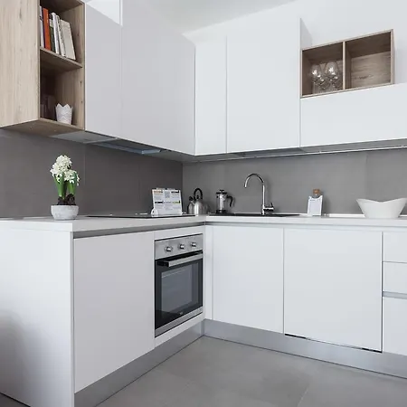 Italianway-cadorna 10 Studio Apartment