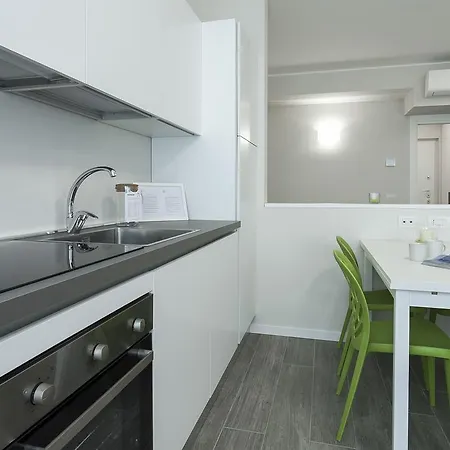 Italianway-cadorna 10b Apartament