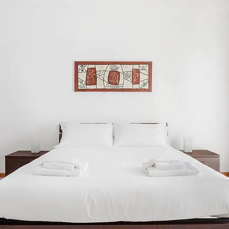 Italianway Easy - Cerano 15 Apartment