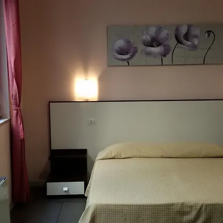 Lucania Hotel *