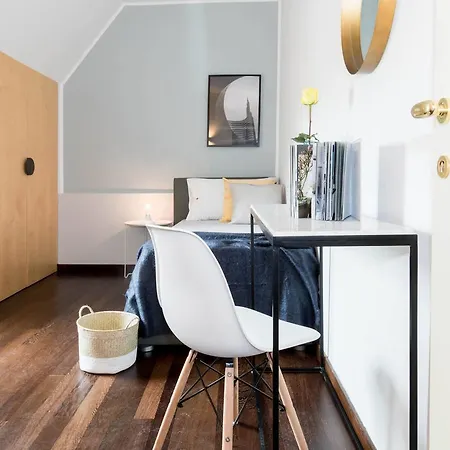 Hintown Fashion Attic Apartment *