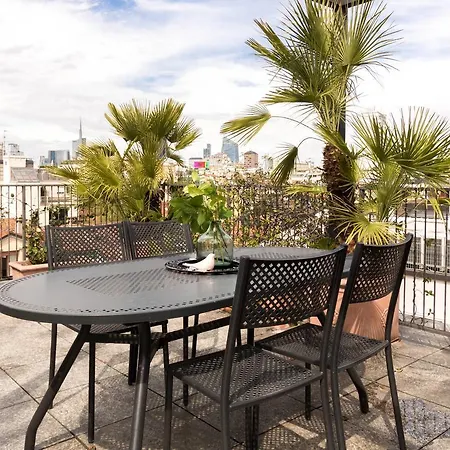 Apartment Hintown Fashion Attic Milan