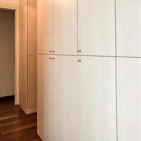 Hintown Fashion Attic Apartment
