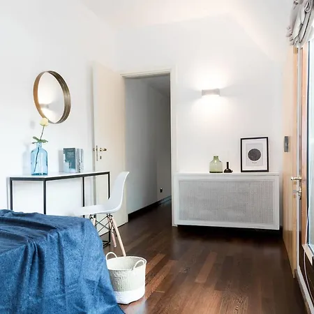 Hintown Fashion Attic Apartment Milan